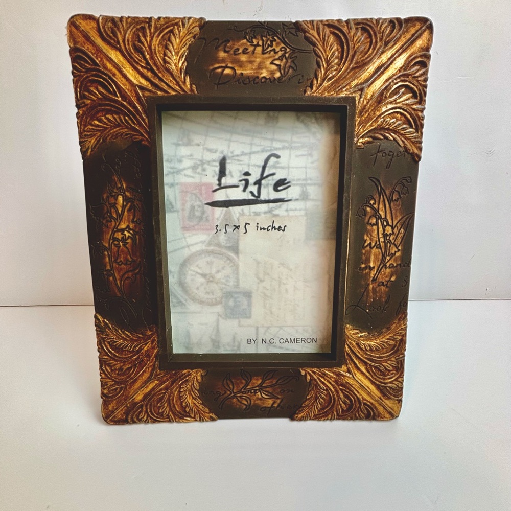 Life By N.C Cameron Photo Frame Fits 3.5”x 5” Photo